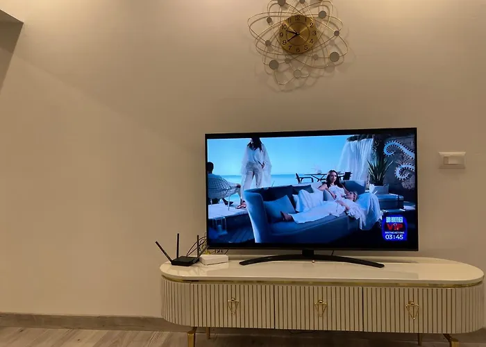 On Myslym Shyri Apartmán *